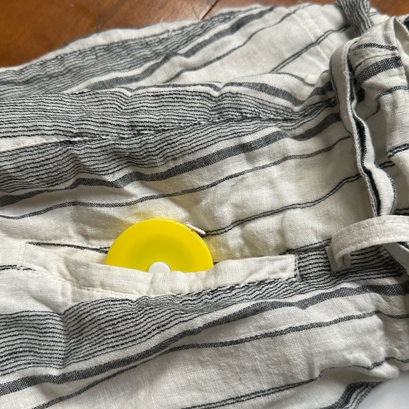 Linen Broadway and Broome Mini Skirt with Waist Tie - Picture 4 of 6